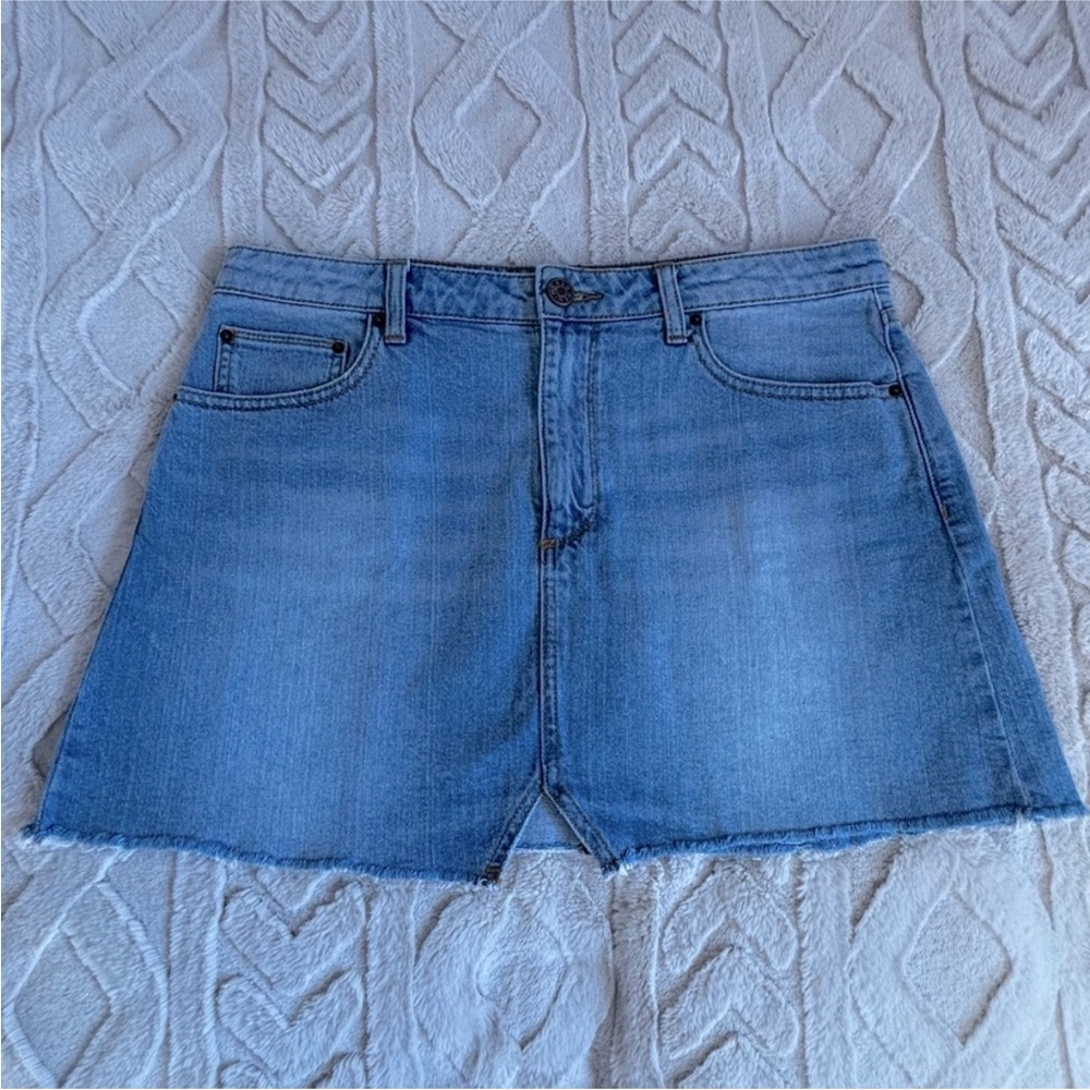 Urban Outfitters Denim Blue Mini Skirt - Picture 3 of 4